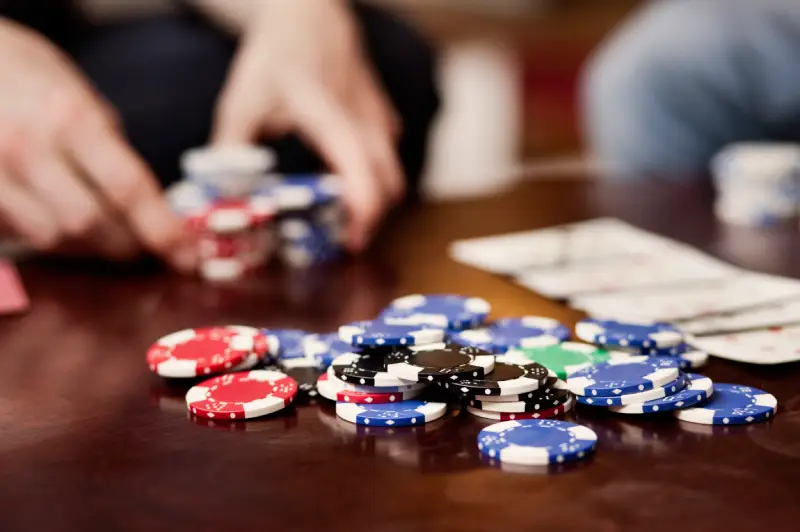 How to Play Andar Bahar?